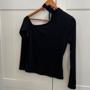 NWT Guess Black Asymmetric Cutout Long-Sleeve Top
